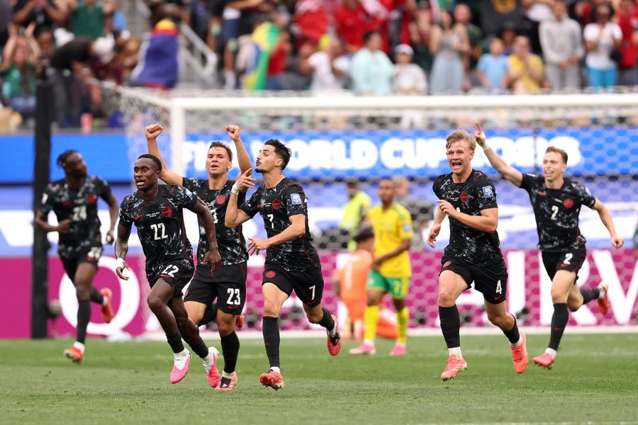 VIDEO/ Gol "in extremis" p&euml;r Kanadan&euml;, thyen n&euml;