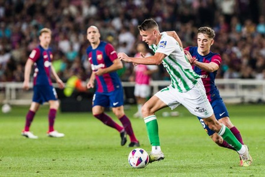 ZYRTARE/ Sporting Lisbona &ldquo;godet&rdquo; n&euml; merkato, firmos me