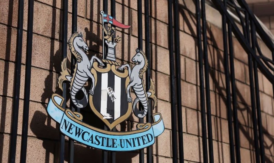 E KRYER/ Pasi shit&euml;n Tonalin p&euml;r shifr&euml;n rekord, Newcastle gjen