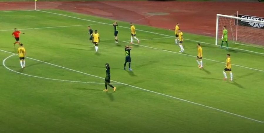 VIDEO/ Nuk mjafton debutimi spektakolar i Ardit Nikajt, Elbasani l&euml;