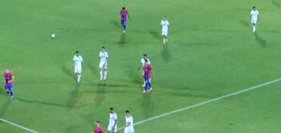 VIDEO/ Gola &ldquo;anormal&euml;&rdquo; dhe emocione t&euml; forta,
