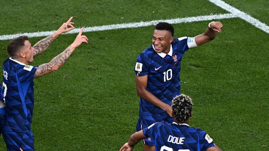 Po zhvillon super Bot&euml;ror, PSG gati t&euml; rikthej&euml; titullarin e
