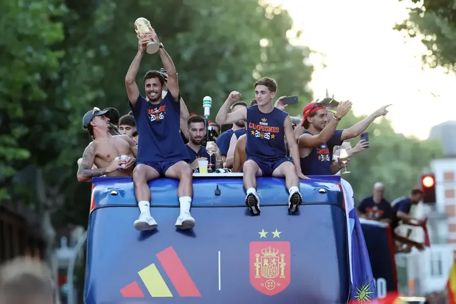 Ironia e Lamine Yamal, 19-vje&ccedil;ari &ldquo;nxjerr n&euml; ring&rdquo;