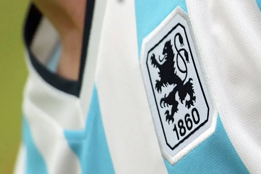 Goditje p&euml;r themeluesit e Bundeslig&euml;s, klubi humbet logon