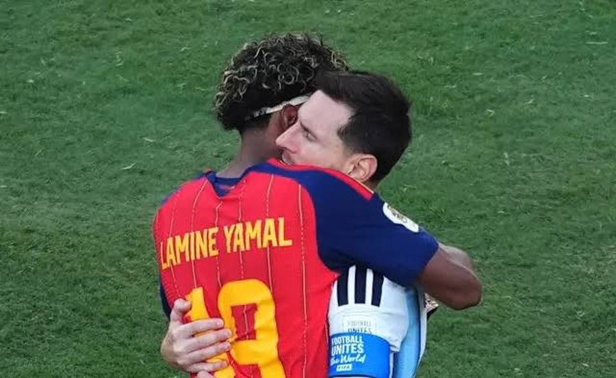 P&euml;rqafimi i tyre b&euml;ri buj&euml;, Lamine Yamal zbulon se