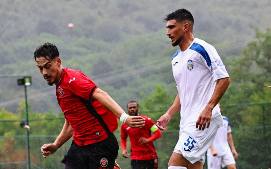 Debutim pozitiv p&euml;r trajnerin Klafuri&ccedil;, Tirana reziston