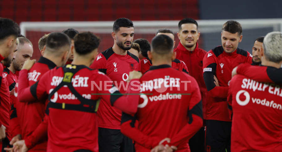 VIDEO/ Me lot në sy dhe “arrogant” para tifozëve