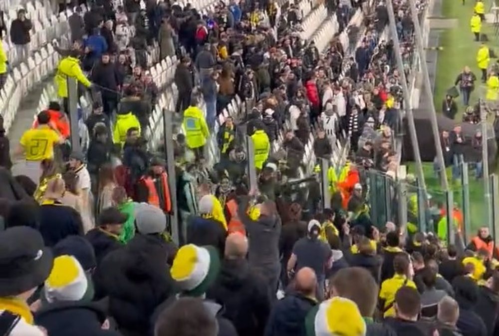 VIDEO/ “Serie B, Serie B, Serie B”, tifozët e Nantes me korin