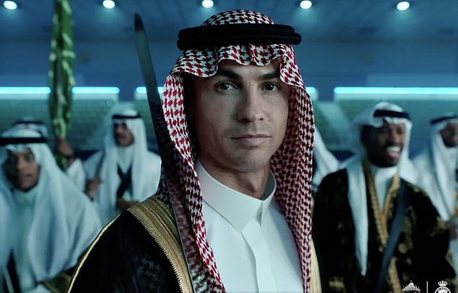 ZYRTARE/ CR7 bën “ligjin” te Al-Nassr, prezanton