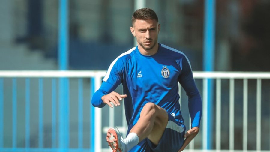 E BUJSHME/ U largua nga Tirana, Florian Përgjoni kalon te rivalët e