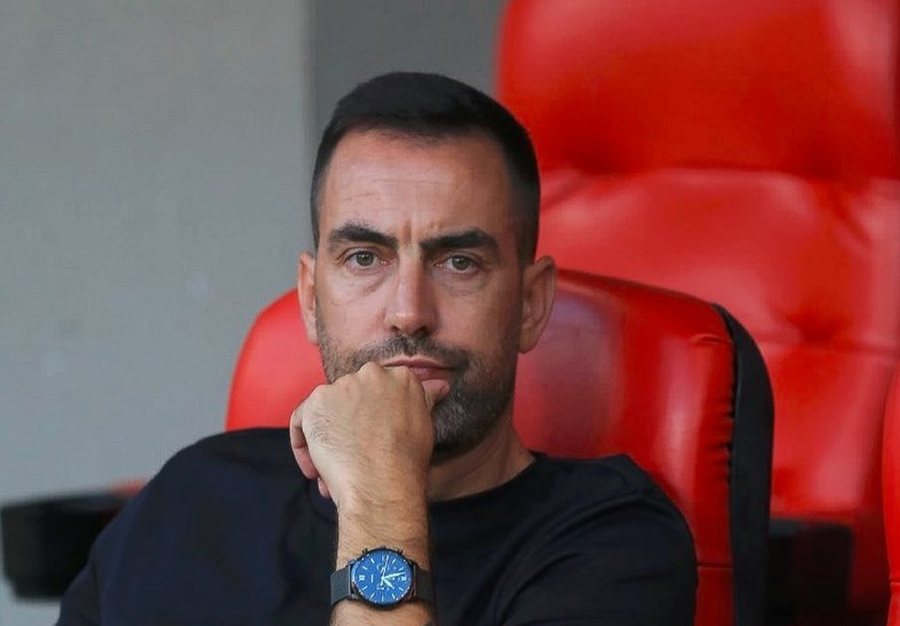 Klubi i Vllaznisë pa drejtor sportiv, reagon Tefik Osmani