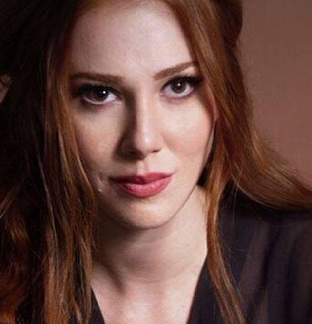 Fjoralba Ponar tells everyone who is identical to the Turkish actress and is