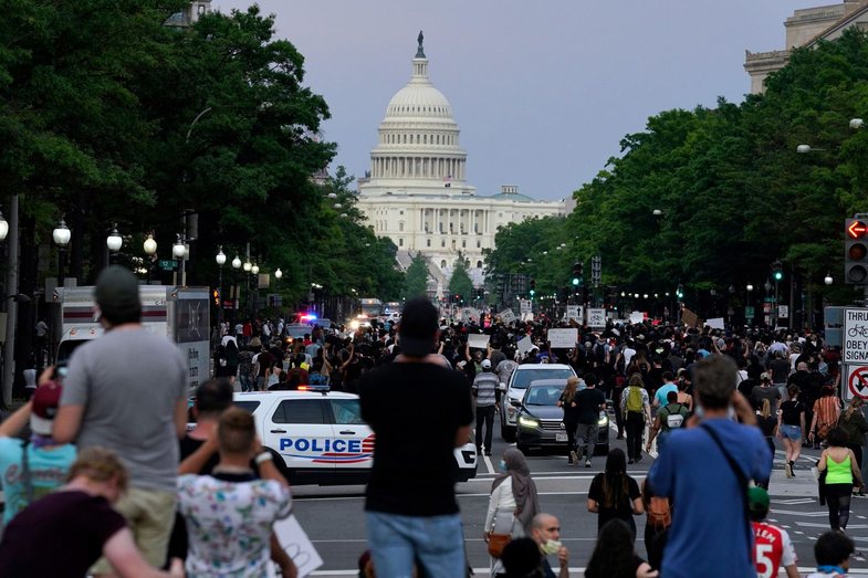 Amerika në kaos: Protestat e ashpra, sjellë përmes fotove