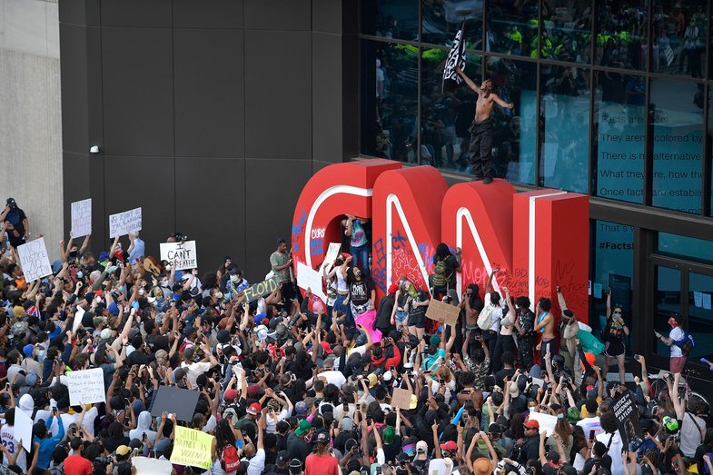 Amerika në kaos: Protestat e ashpra, sjellë përmes fotove