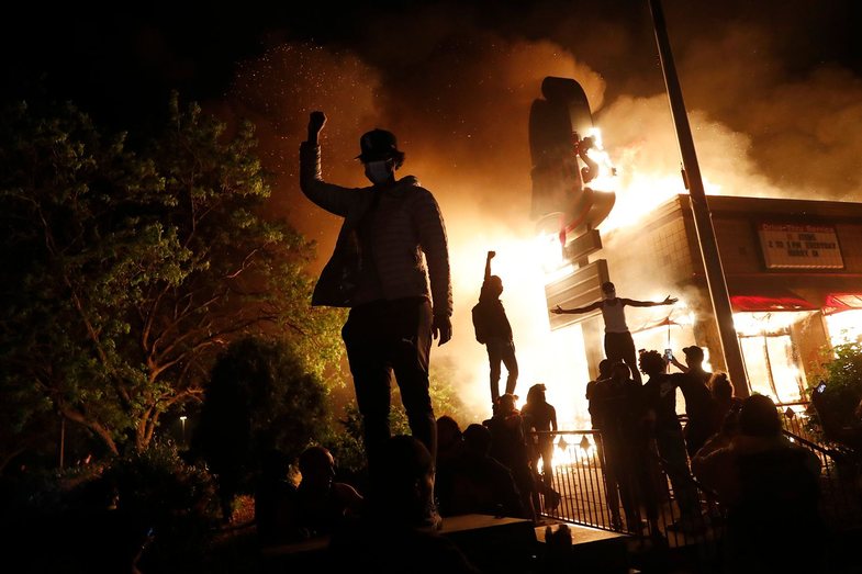 Amerika në kaos: Protestat e ashpra, sjellë përmes fotove