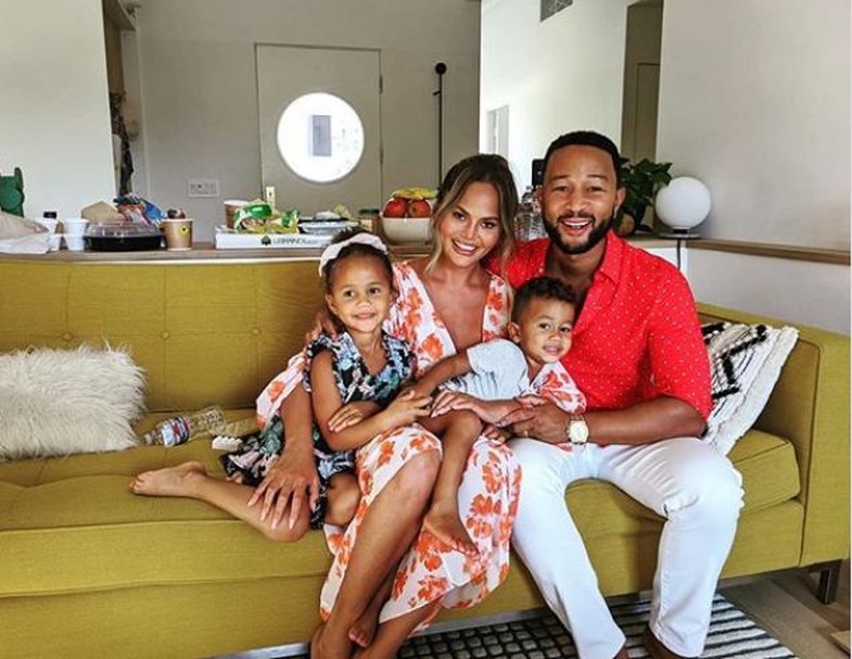 Chrissy Teigen s'e besonte kurrë që mund të mbetej