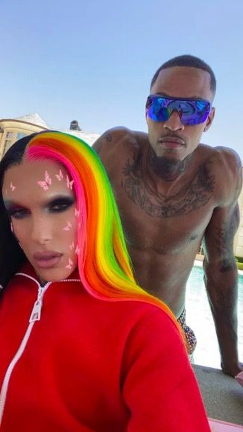 Basketbollisti braktisi familjen për një romancë me Jeffree Star