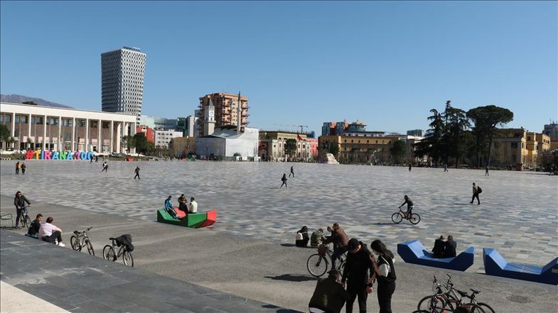 A na mbron vaksina e gripit edhe nga Covid dhe cilët janë