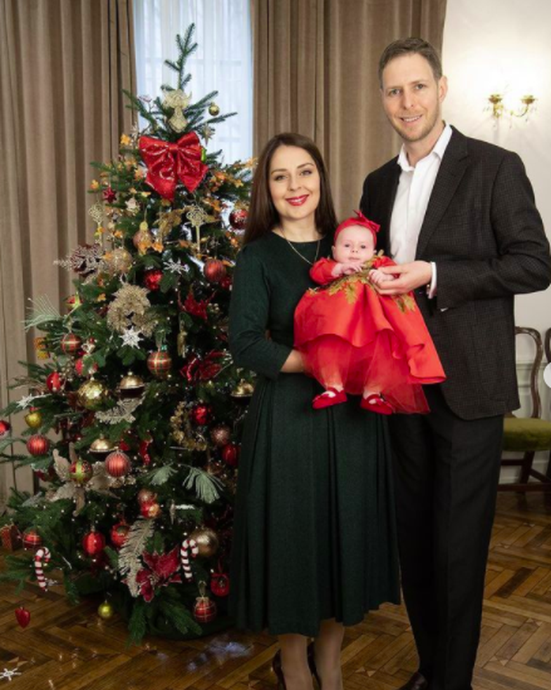 Prince Leka and Elia Zaharia introduce little Geraldine for the first time