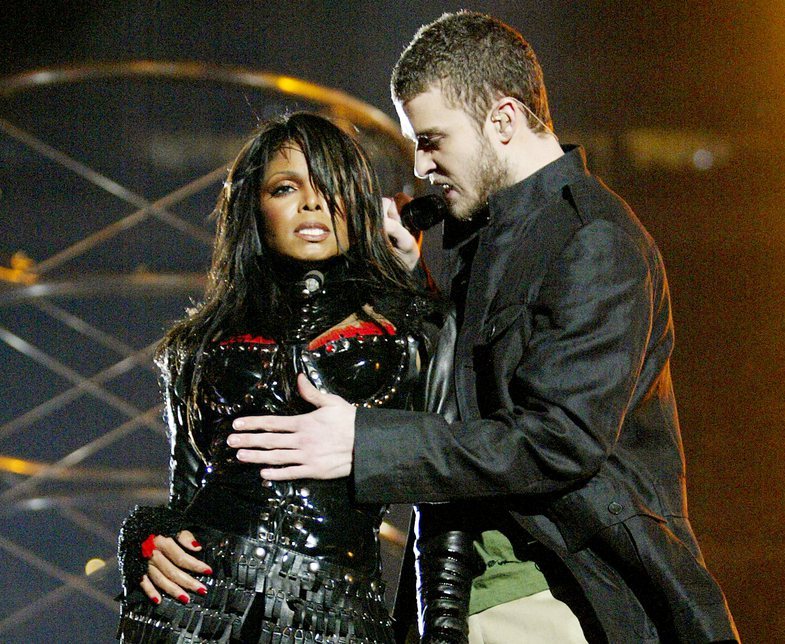 Stilisti zbulon arsyen pse Justin Timberlake grisi veshjen e Janet Jackson