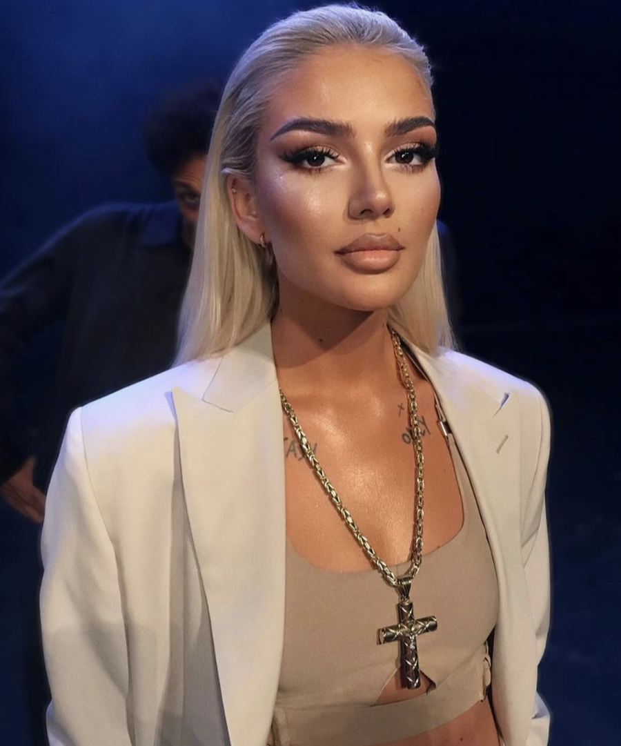 Loredana ka bërë ca ndryshime dhe duket shumë *e freskët*