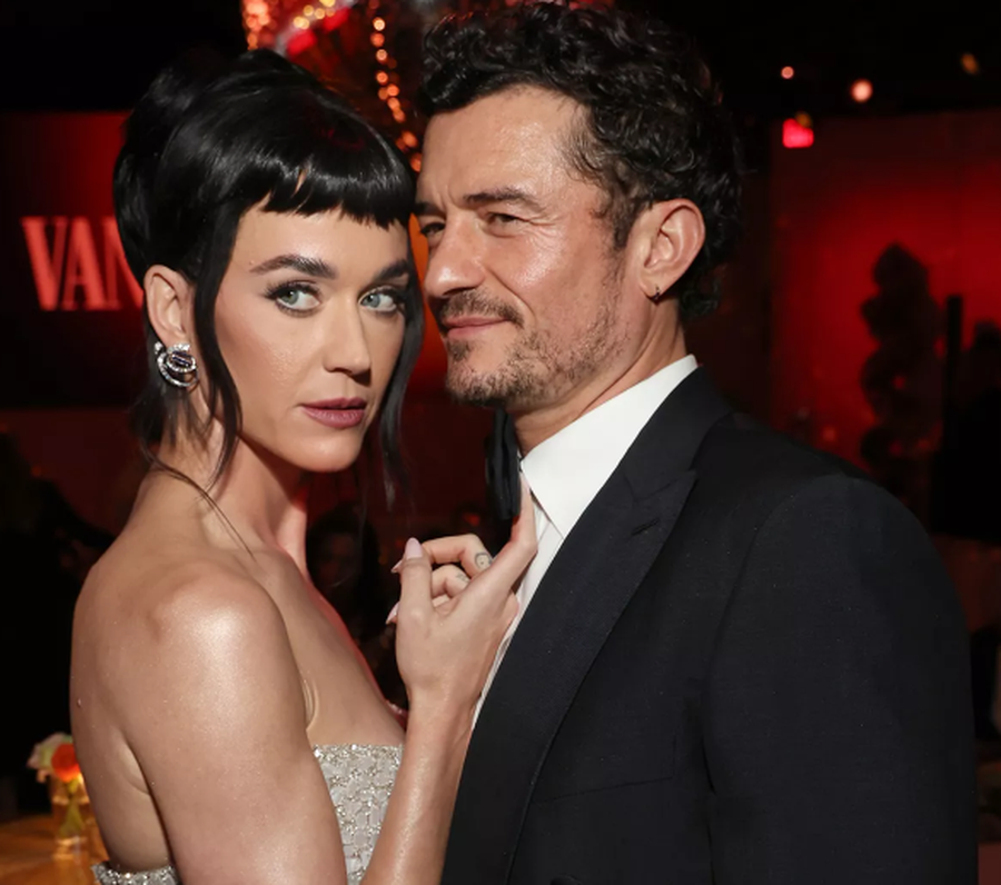 Katy Perry dhe Orlando Bloom i japin zyrtarisht fund fejesës