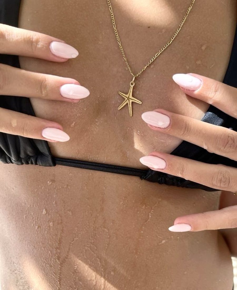Për vajzat minimaliste: 5 modele thonjsh që janë gjithçka,