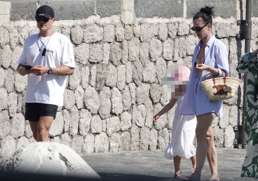 Ç’po ndodh? Katy dhe Orlando shfaqen bashkë në jahtin
