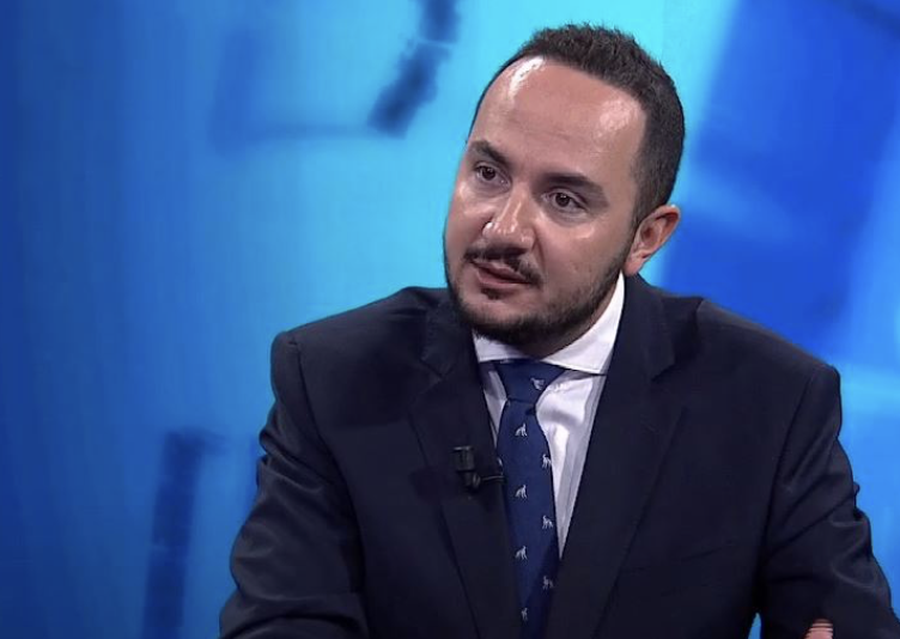 Lirohet nga burgu Ervin Salianji