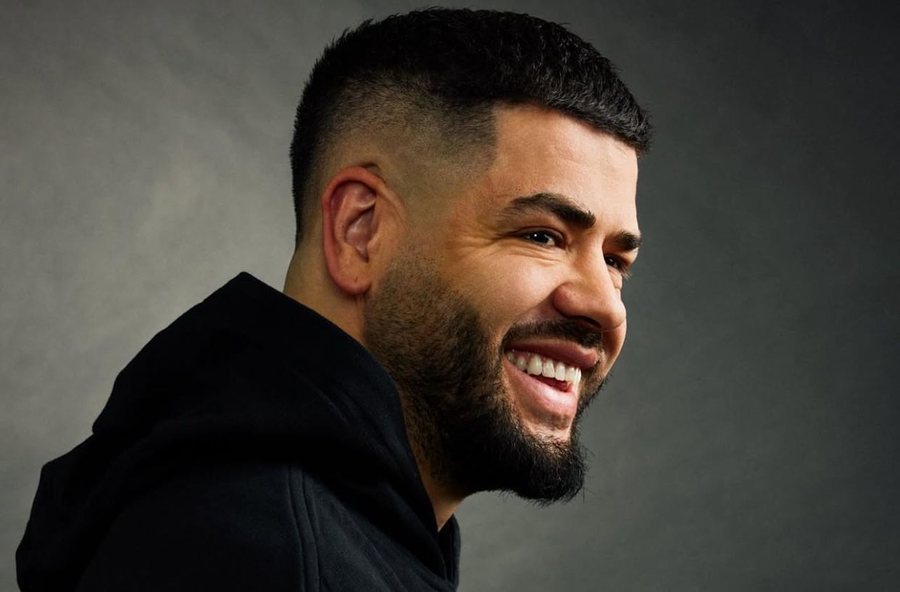 Noizy lirohet nga paraburgimi dhe reagon pas ngjarjes