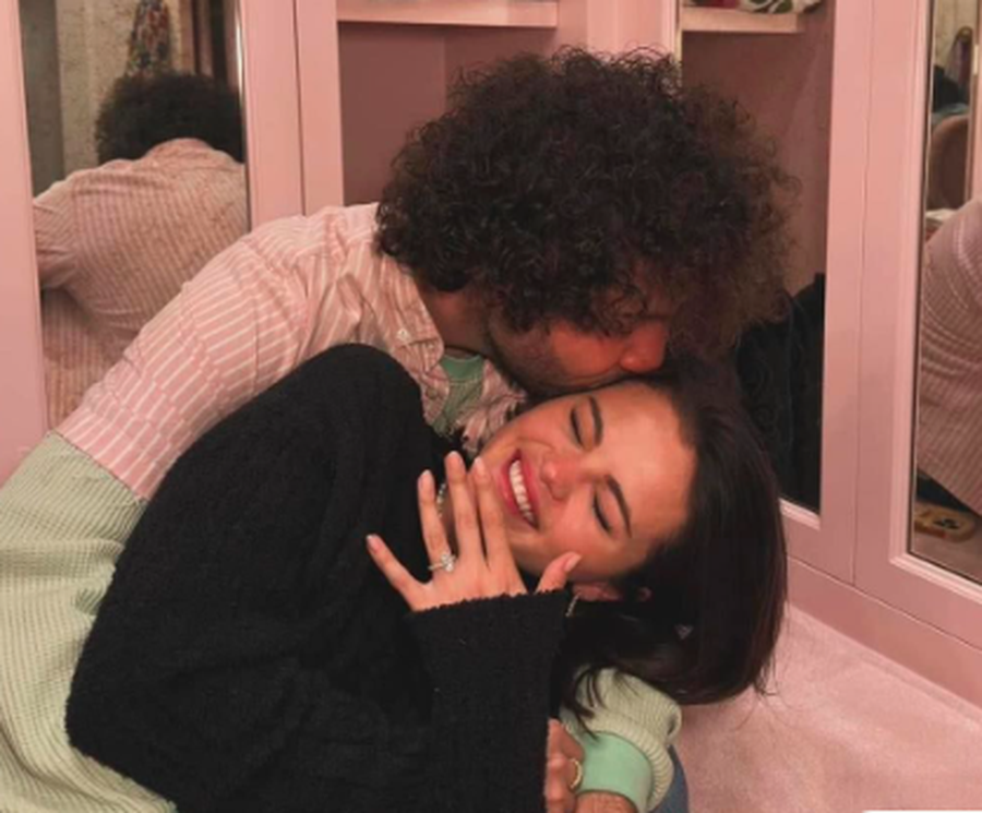 Sipas Benny Blanco-s, dasma me Selena Gomez nuk është prioritet (ende)