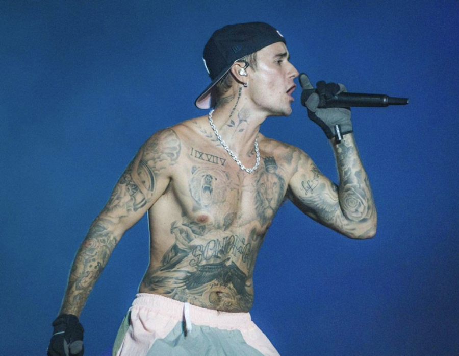 Surprizë! Justin publikon albumin e ri! *.*