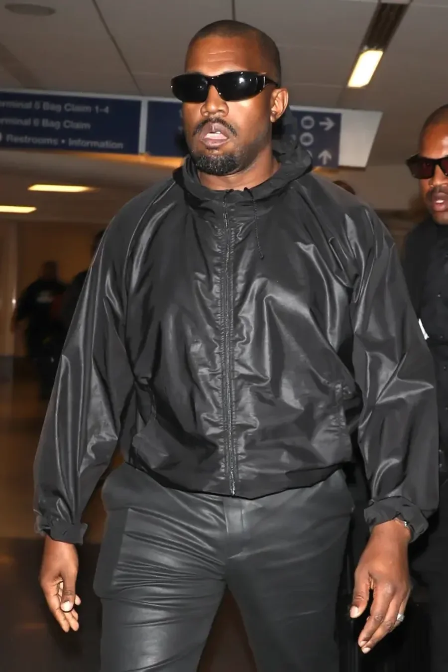 E akuzoi për abuzim seksual, Kanye West i përgjigjet ish-asistentes me