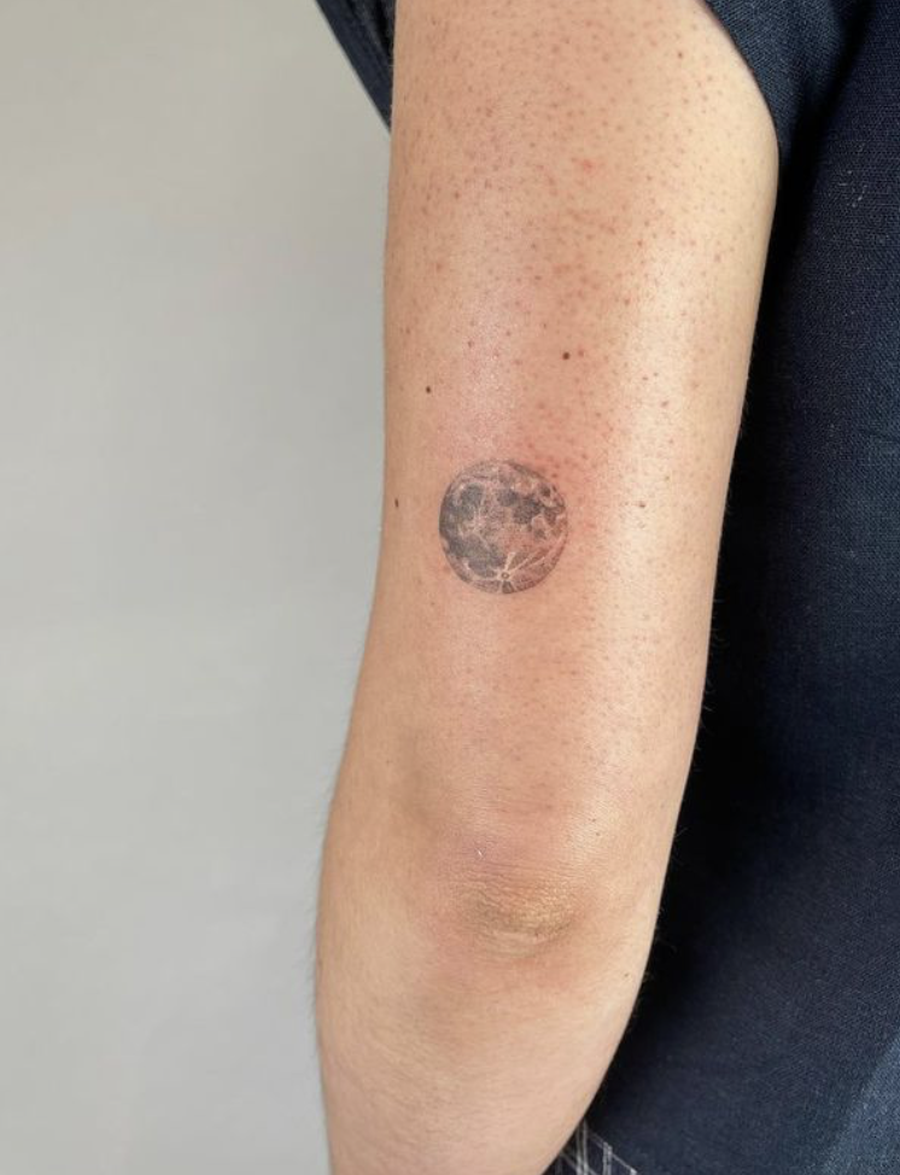 Disa tatuazhe që duhet t'i shohë (& ndoshta t'i