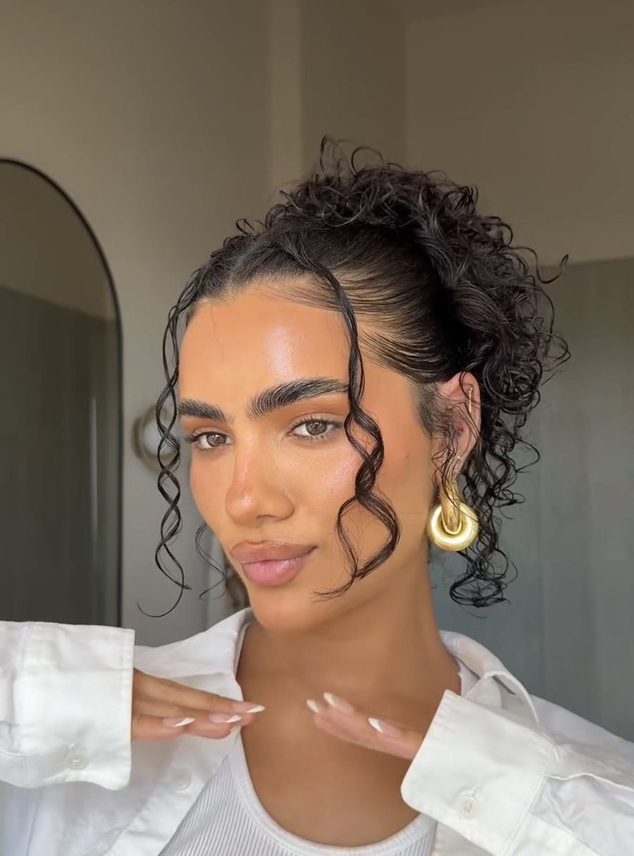 Zgjidhja gjatë verës? Ky model flokësh që të