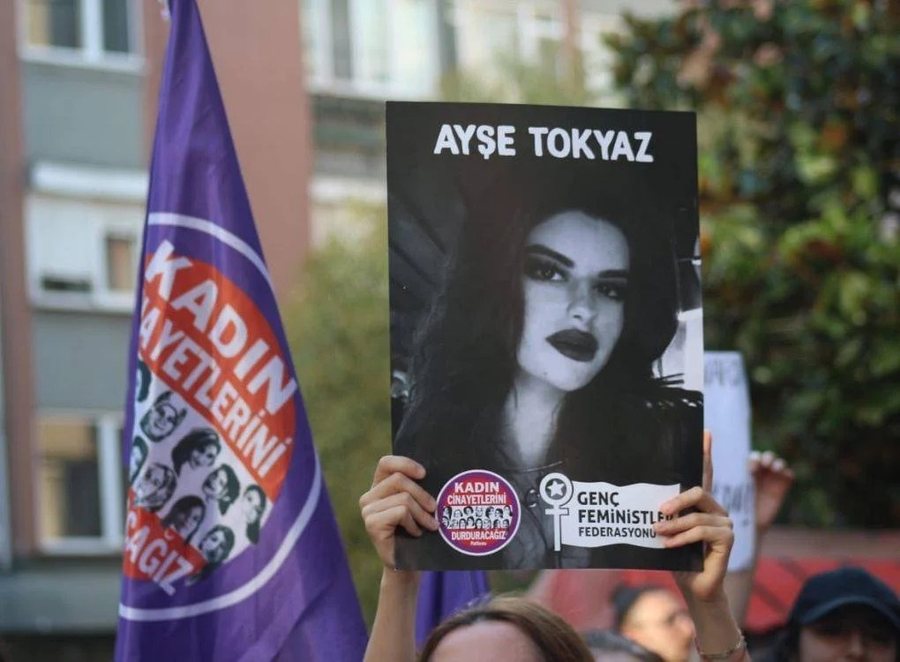 Vrasja brutale e 22-vjeçares trondit Turqinë dhe ngjall reagime