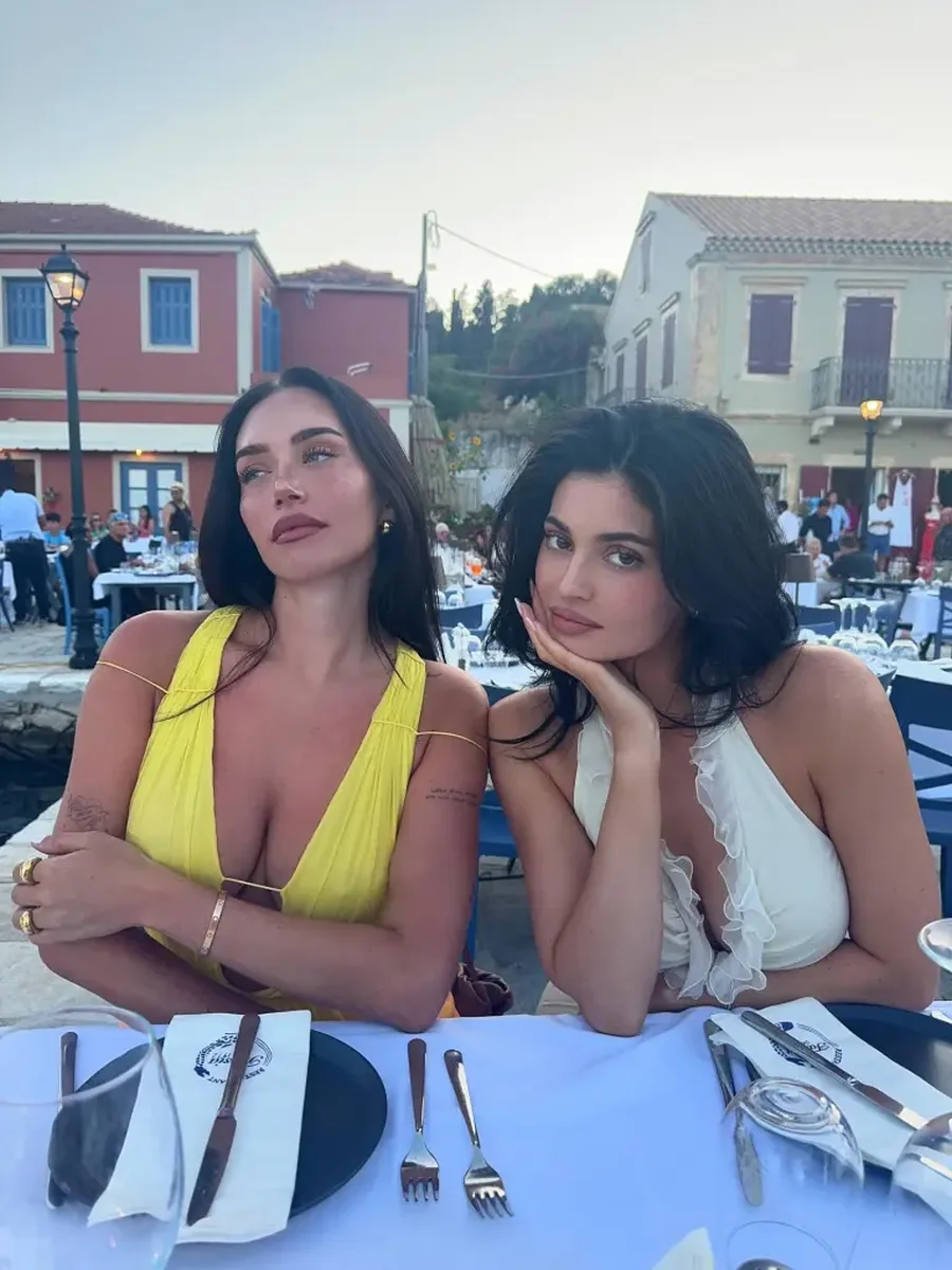 Pronari i restorantit grek u mburr me prezencën e Kylie Jenner & mori