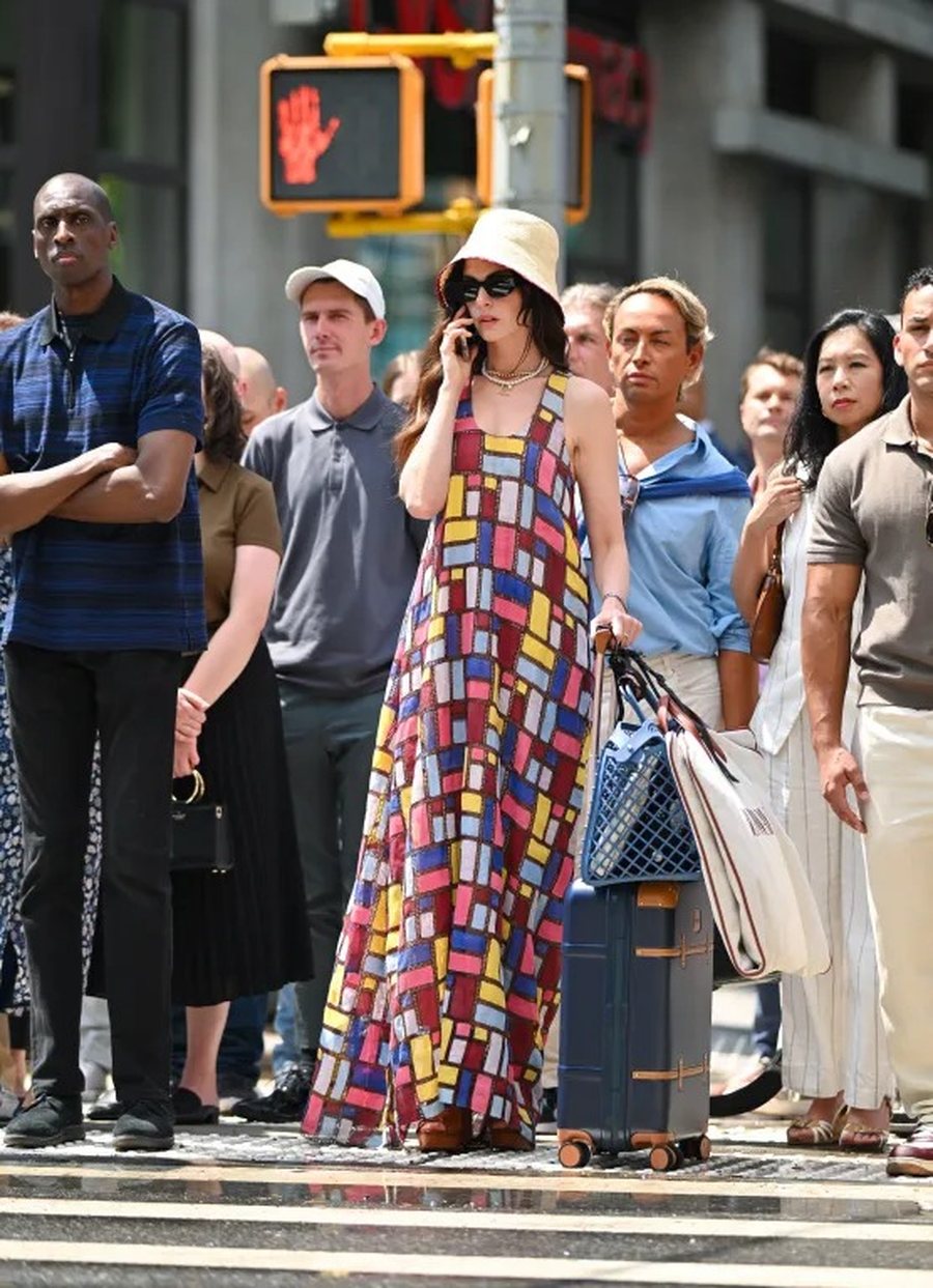 “The Devil Wears Prada 2” po vjen! Fotot nga sheshxhirimi i filmit