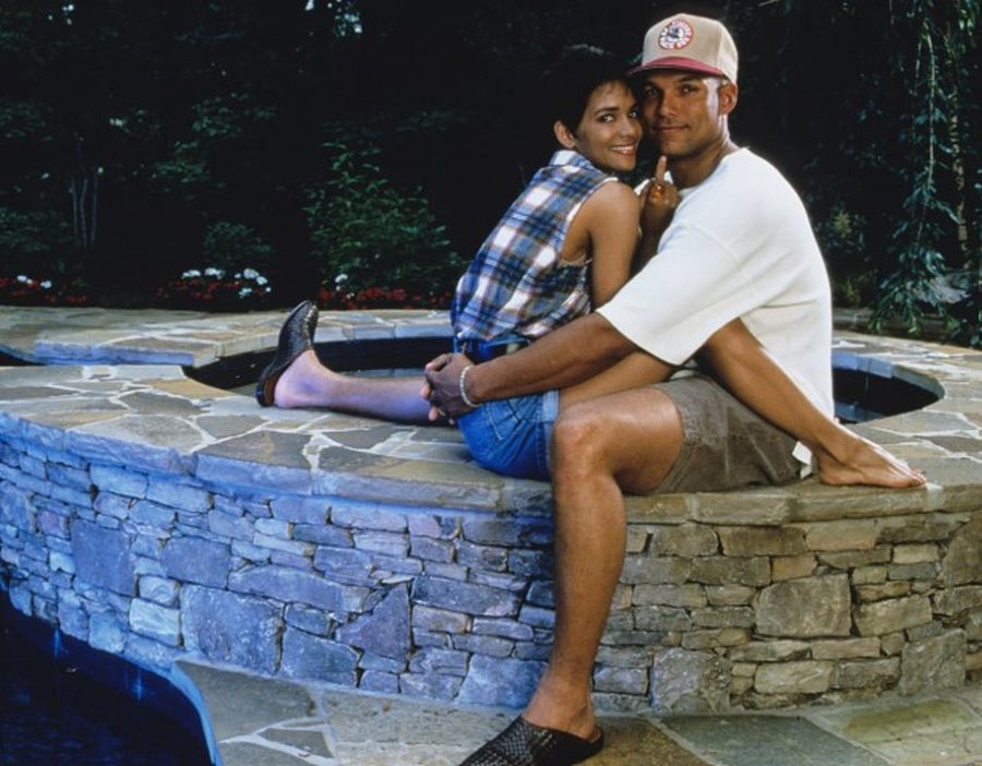 Arsyeja pse ish-burri qenka ndarë nga Halle Berry vërteton shprehjen