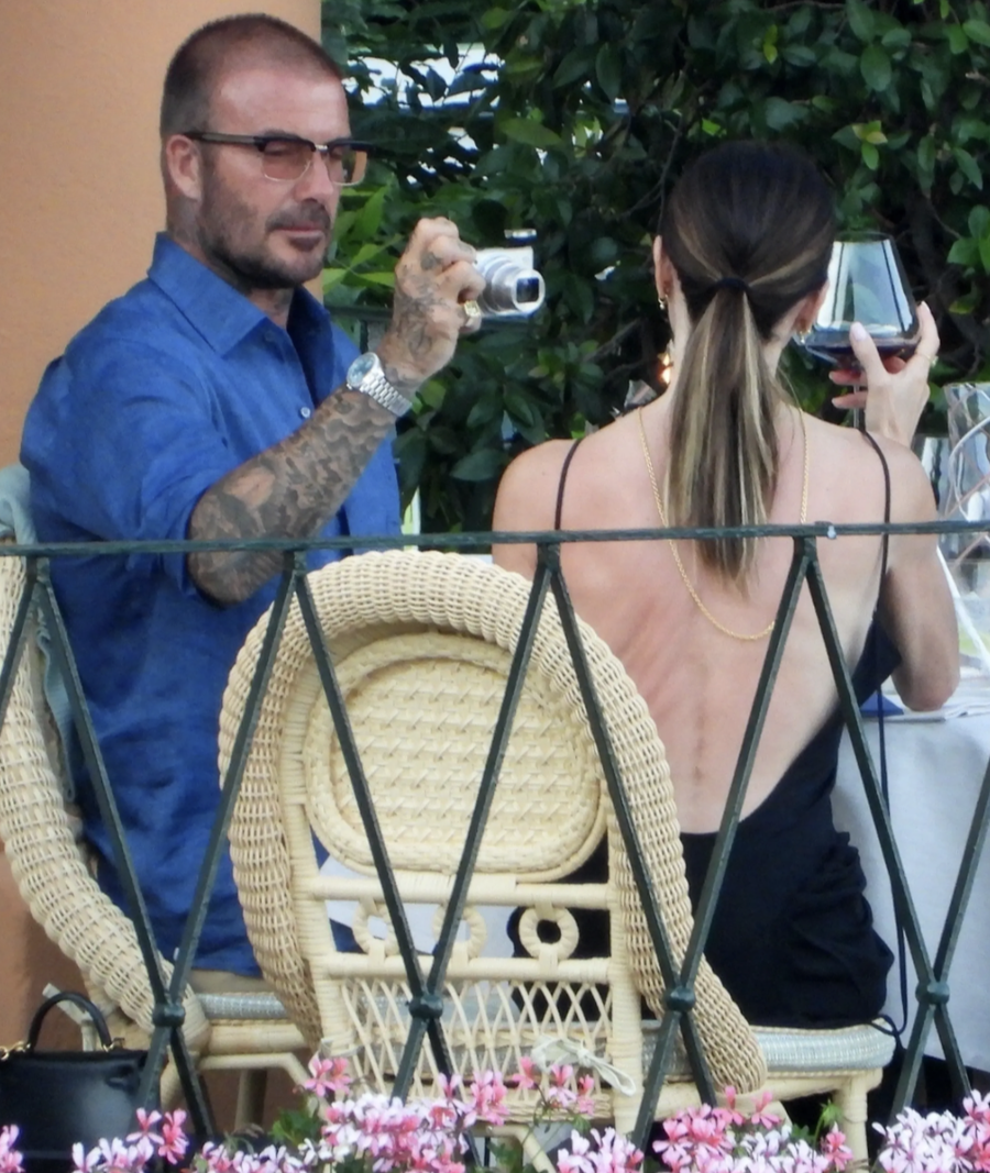 26 vjet bashkë dhe prapë flirtues! Çifti Beckham thyen mitin se