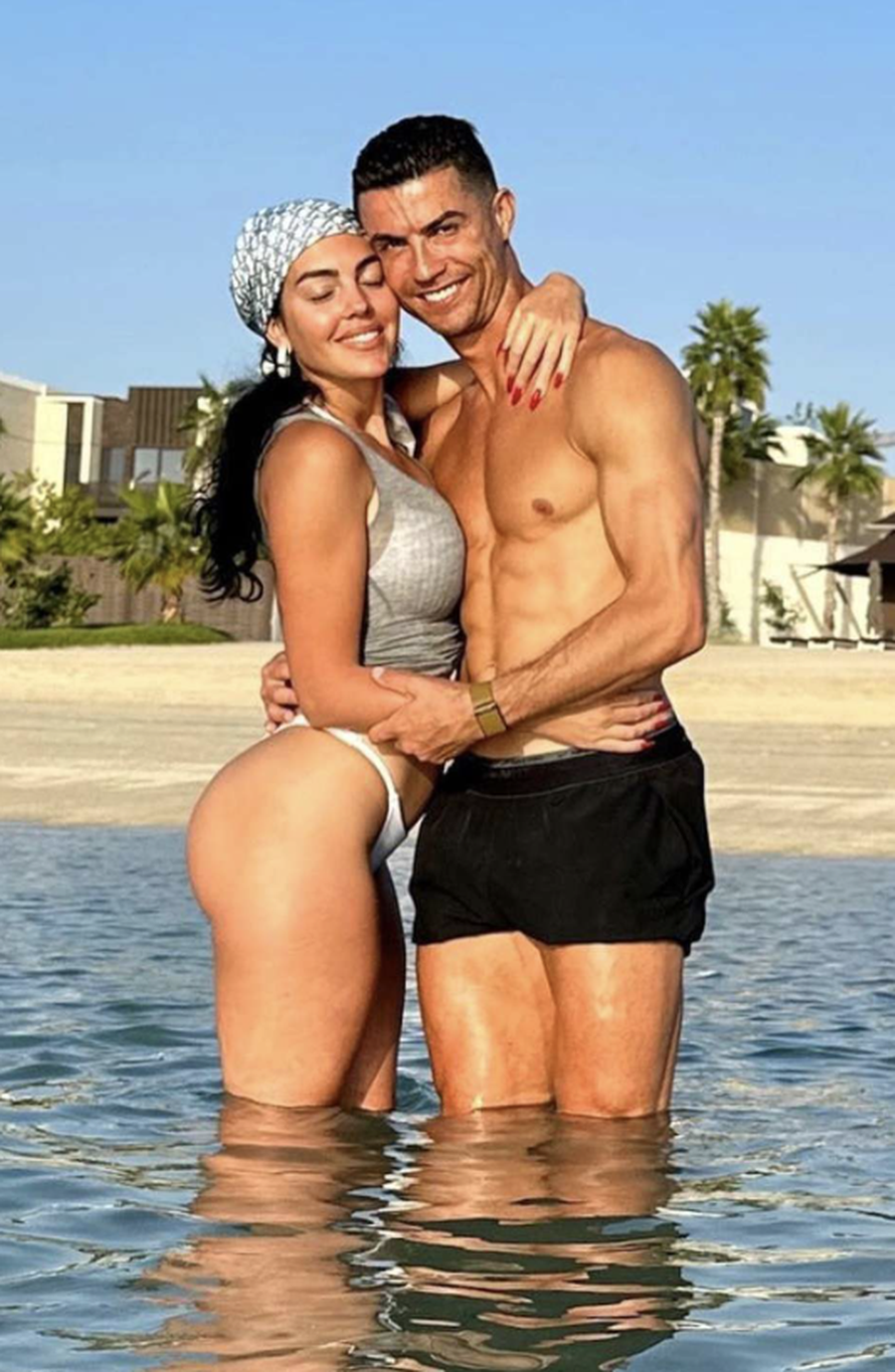 Cristiano i propozoi Georgina-s, por sytë na mbetën tek unaza