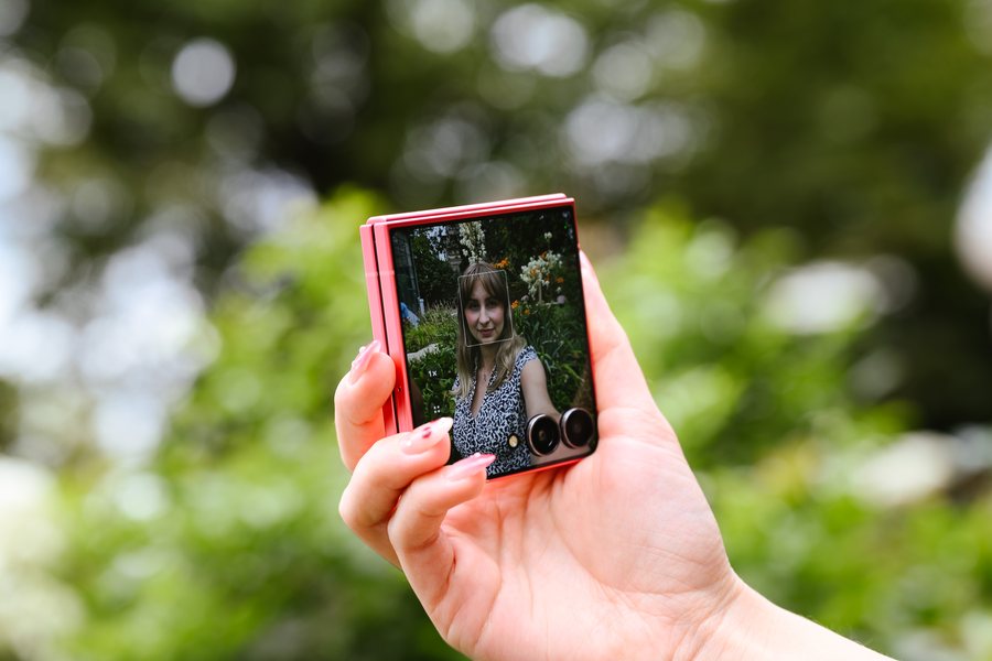 Mjeti më i mirë për selfiet perfekte: Inovacionet e kamerës