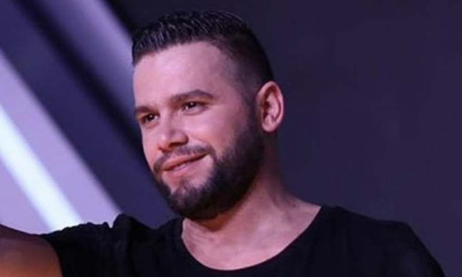 Për ditëlindje, Flori Mumajesi kujton nënën e ndjerë: