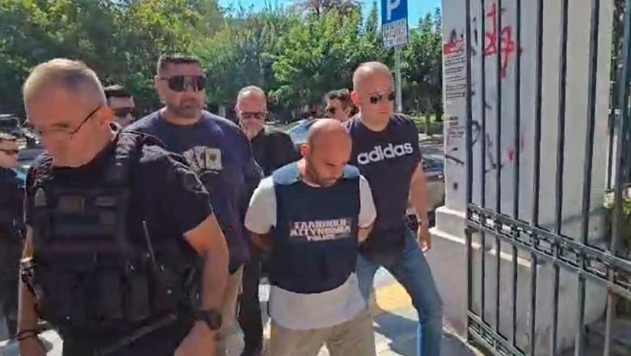 Vrau gruan në sy të fëmijëve: Një përmbledhje e