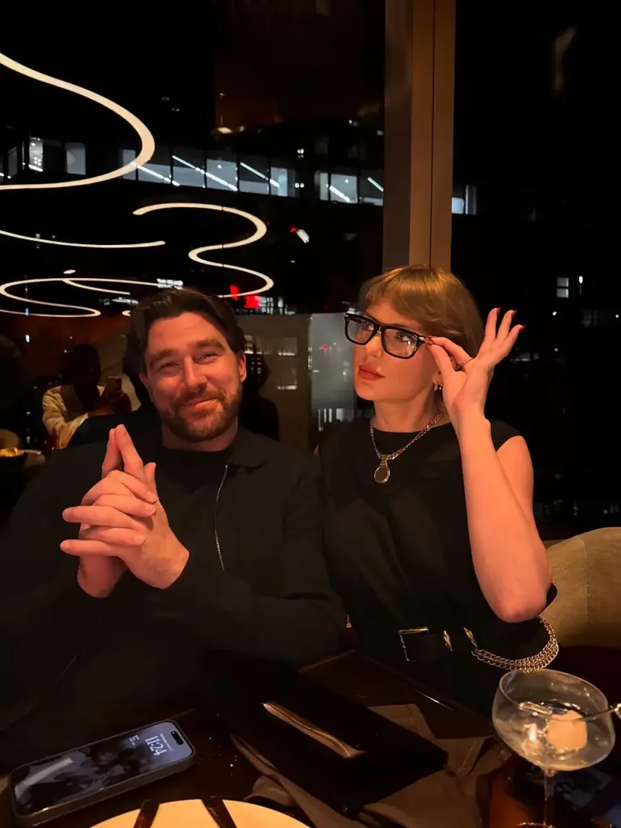 Fejohen Taylor Swift dhe Travis Kelce!