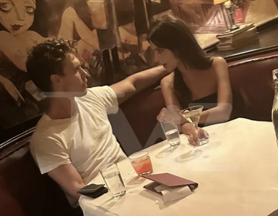 Hmmm, ç’po ndodh mes Austin Butler dhe Emily Ratajkowski?