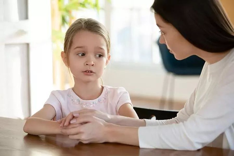 Si ta dallojmë nëse një fëmijë vuan nga ankthi: Shenjat