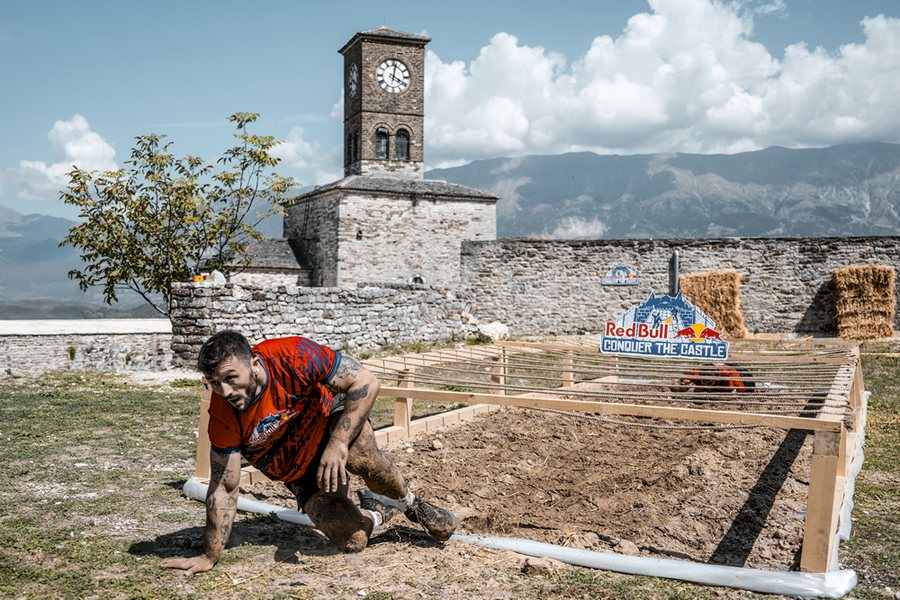 Pushtohet Kalaja e Gjirokastrës