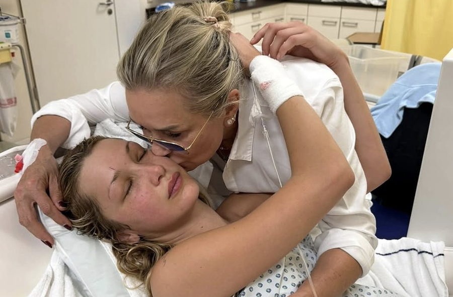 Yolanda Hadid flet për sfidat e Bella-s me sëmundjen Lyme: