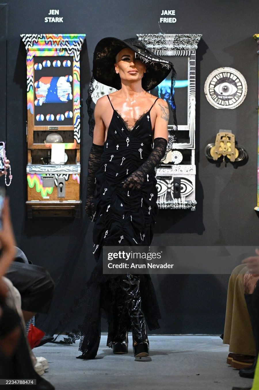 New York Fashion Week SS2026: Nëntë pasarela spektakolare të